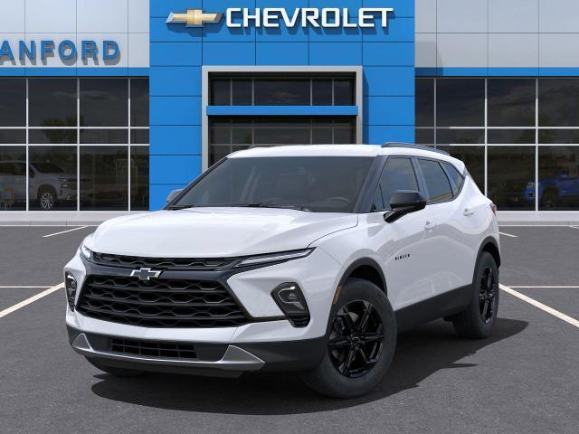 new 2025 Chevrolet Blazer car