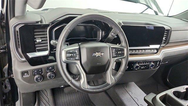 used 2022 Chevrolet Silverado 1500 car, priced at $42,995
