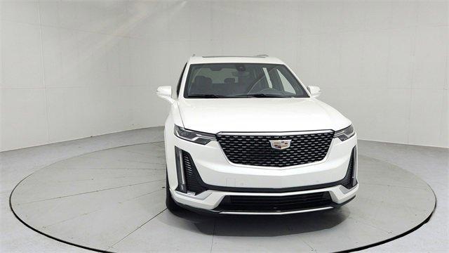 used 2022 Cadillac XT6 car, priced at $35,895
