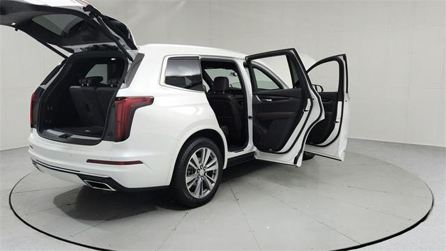 used 2022 Cadillac XT6 car, priced at $36,995