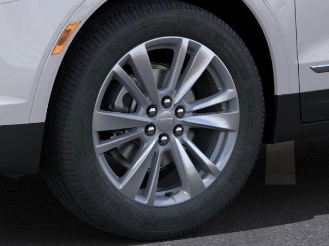 new 2025 Cadillac XT5 car, priced at $49,662