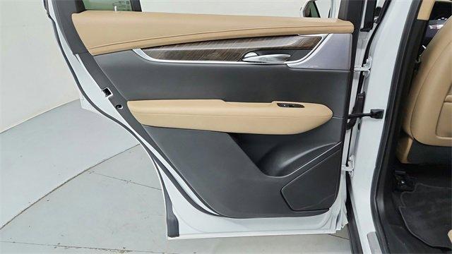 used 2020 Cadillac XT6 car, priced at $25,795