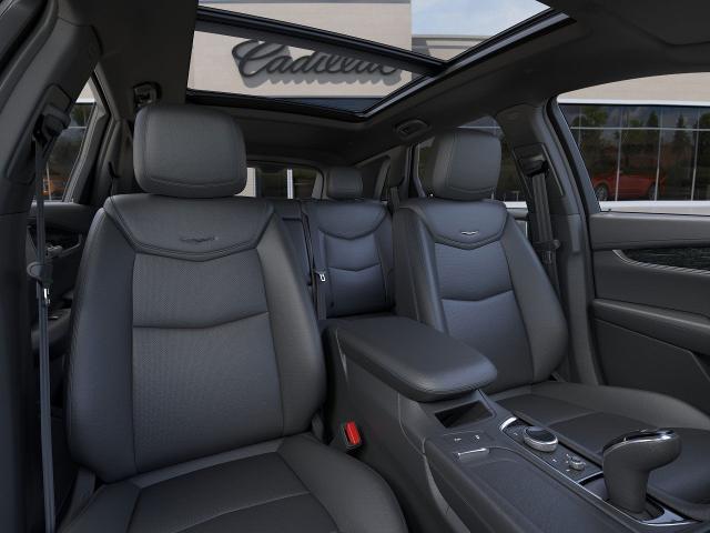 new 2025 Cadillac XT5 car, priced at $49,688