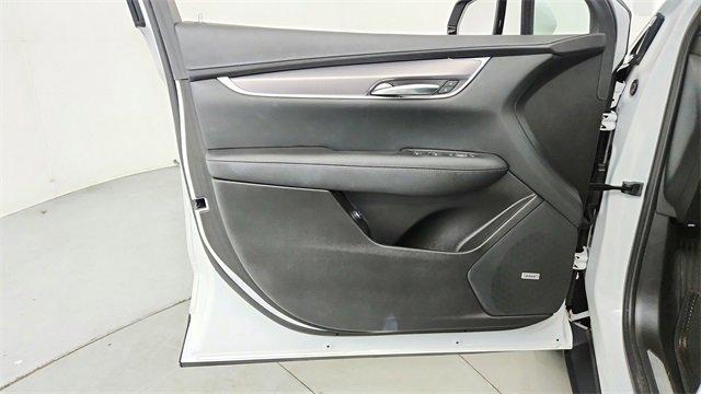 used 2022 Cadillac XT5 car, priced at $28,195