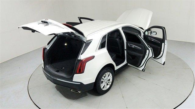 used 2022 Cadillac XT5 car, priced at $28,195