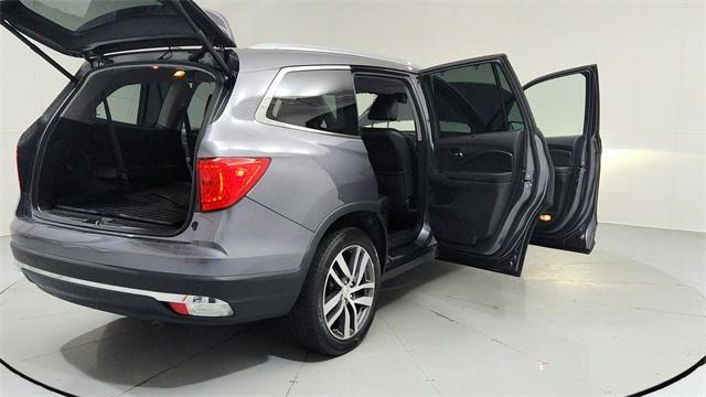 used 2017 Honda Pilot car, priced at $21,895