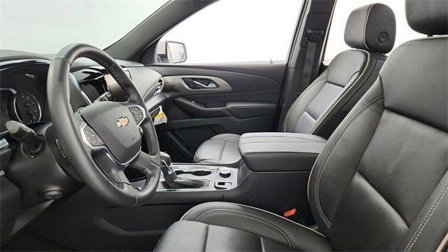 used 2023 Chevrolet Traverse car, priced at $36,995