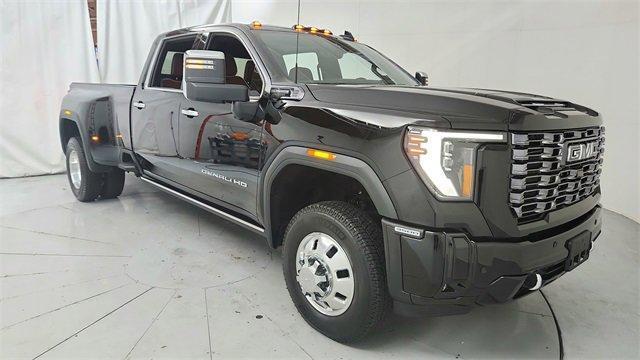 used 2025 GMC Sierra 3500 car, priced at $92,295