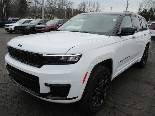 new 2025 Jeep Grand Cherokee L car, priced at $68,500