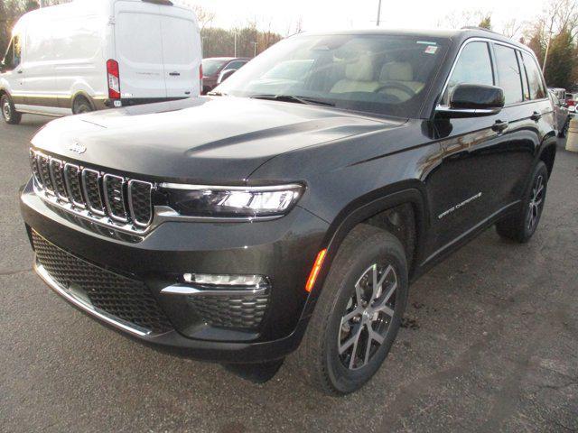 new 2024 Jeep Grand Cherokee car, priced at $43,995