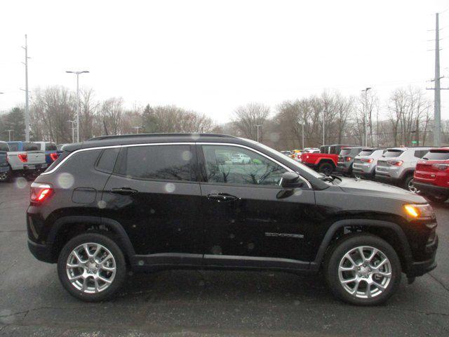 new 2024 Jeep Compass car, priced at $29,995