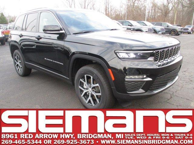 new 2024 Jeep Grand Cherokee car, priced at $42,995