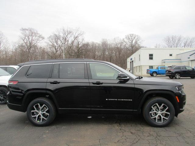 new 2025 Jeep Grand Cherokee L car, priced at $45,895