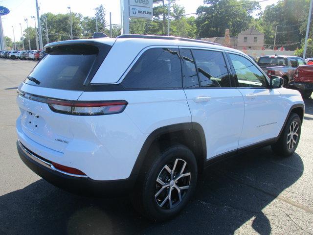 new 2025 Jeep Grand Cherokee car, priced at $43,995