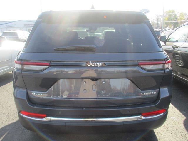 new 2023 Jeep Grand Cherokee car, priced at $48,495