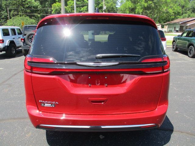 new 2025 Chrysler Pacifica car, priced at $45,941