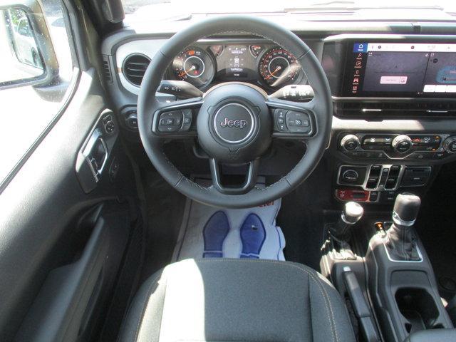 new 2025 Jeep Wrangler car, priced at $46,995