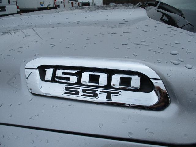 new 2025 Ram 1500 car, priced at $50,995