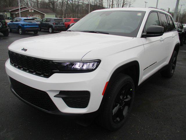 new 2024 Jeep Grand Cherokee car, priced at $43,995