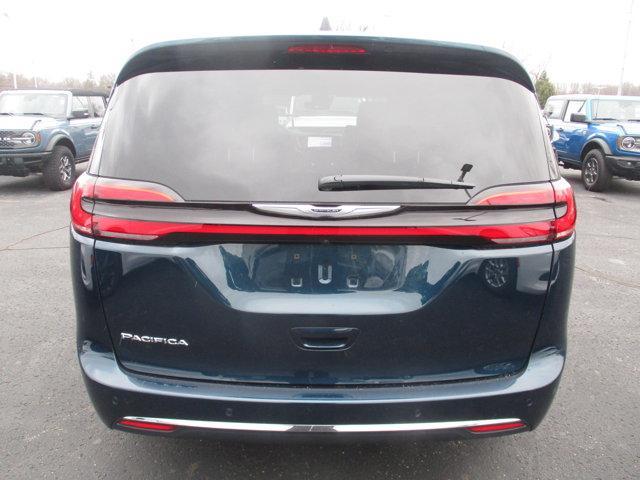 new 2025 Chrysler Pacifica car, priced at $40,995