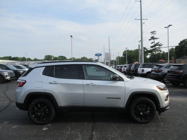 new 2025 Jeep Compass car, priced at $30,467