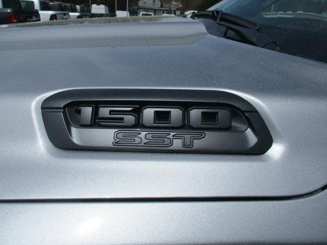 new 2025 Ram 1500 car, priced at $52,460