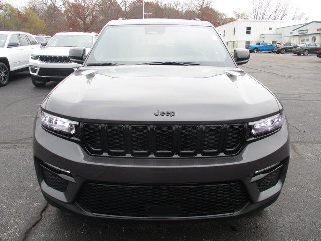 new 2025 Jeep Grand Cherokee car, priced at $49,995