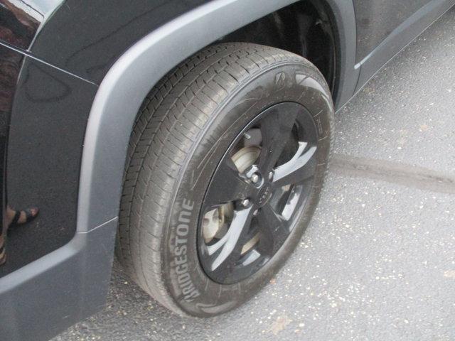 used 2019 Jeep Cherokee car, priced at $17,583