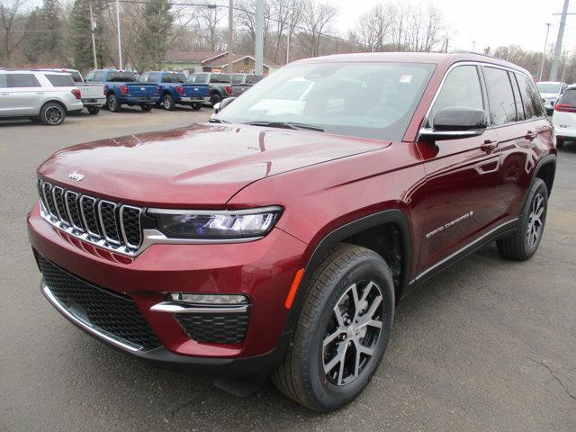 new 2025 Jeep Grand Cherokee car, priced at $43,995