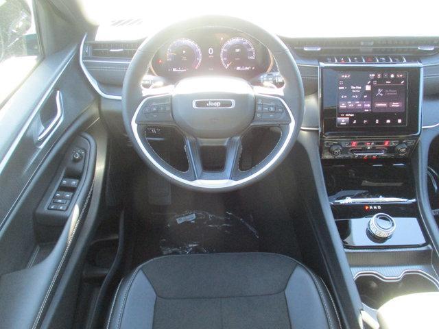 new 2025 Jeep Grand Cherokee L car, priced at $44,866