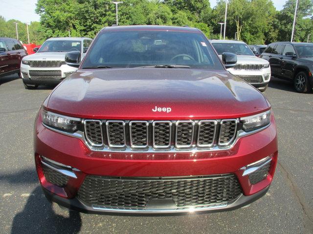 new 2025 Jeep Grand Cherokee car, priced at $44,495