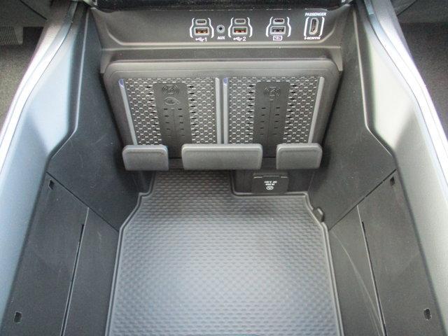 new 2025 Ram 1500 car, priced at $61,970