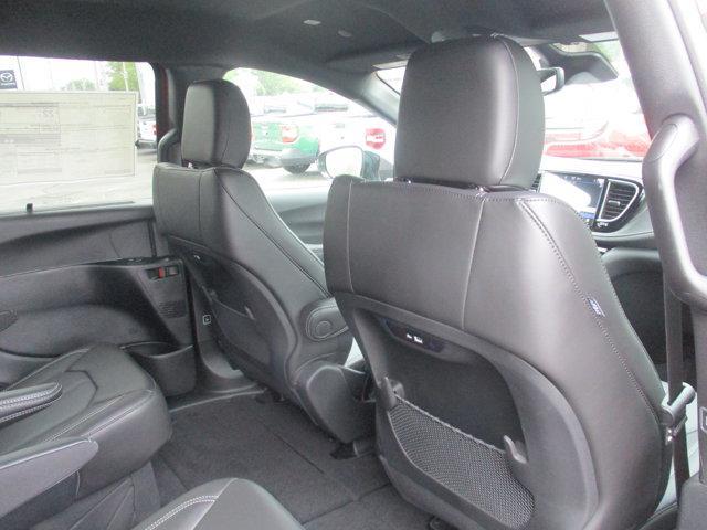 new 2026 Chrysler Pacifica car, priced at $43,995