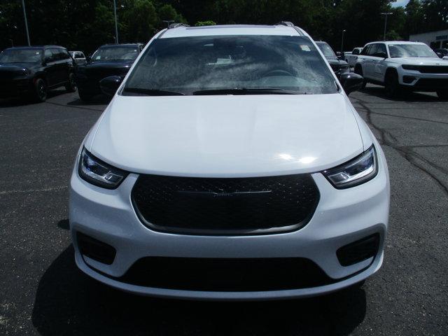 new 2025 Chrysler Pacifica car, priced at $48,096