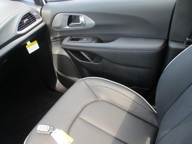 new 2025 Chrysler Pacifica car, priced at $48,096