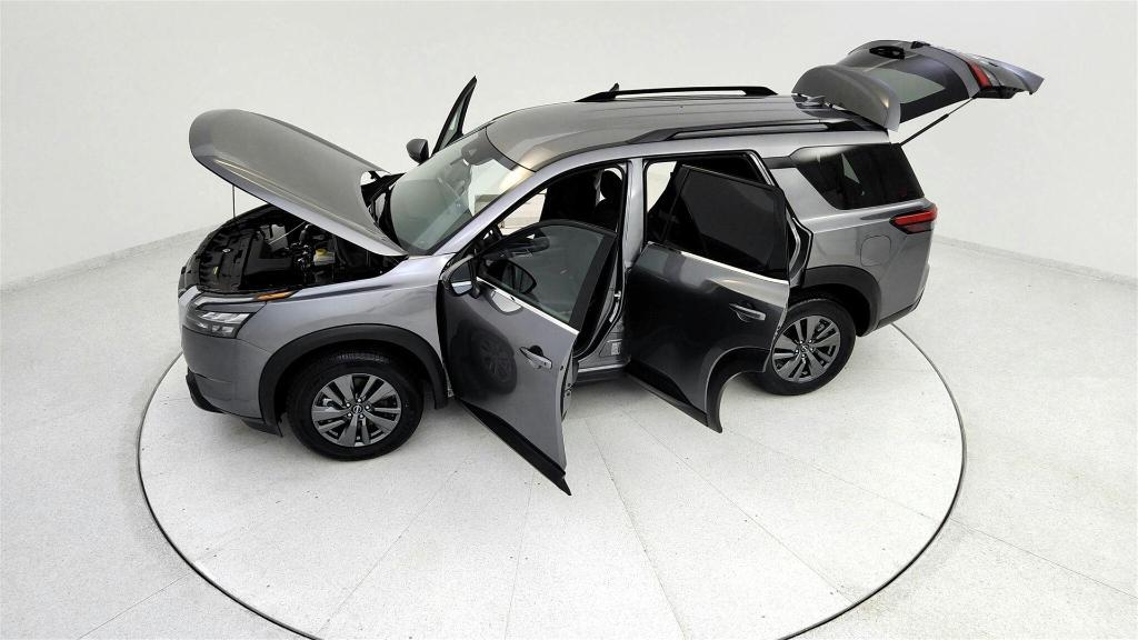 used 2024 Nissan Pathfinder car, priced at $33,299