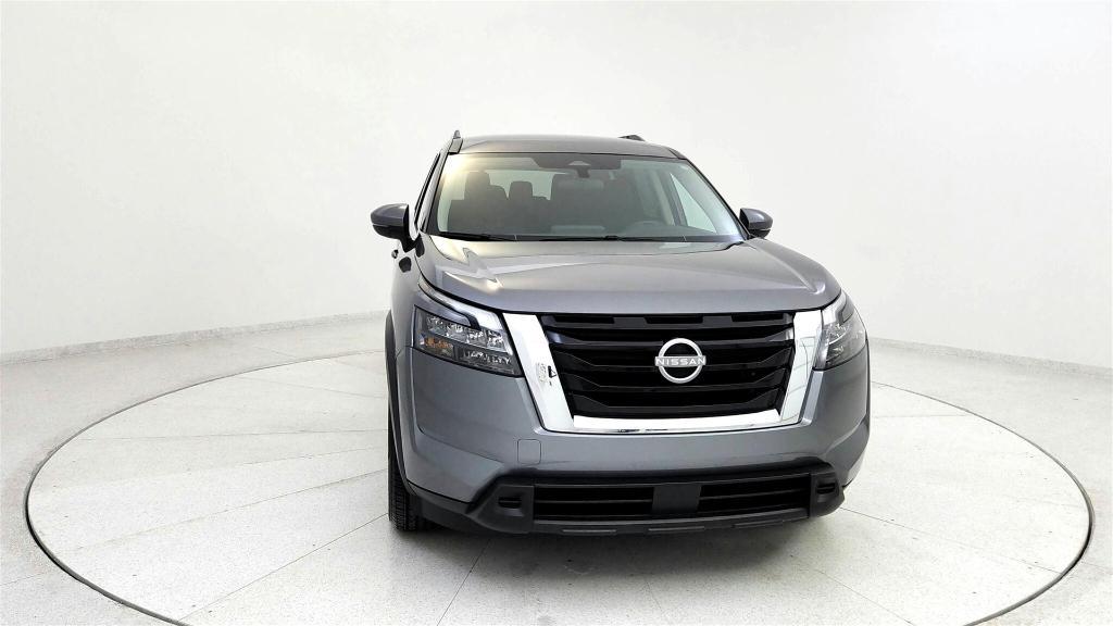 used 2024 Nissan Pathfinder car, priced at $33,299