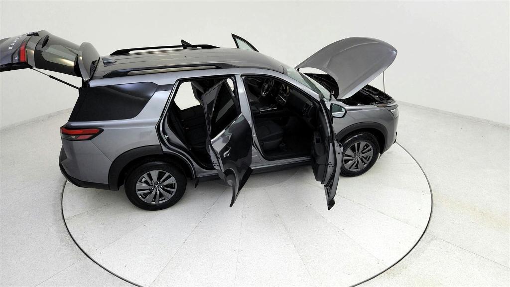 used 2024 Nissan Pathfinder car, priced at $33,299