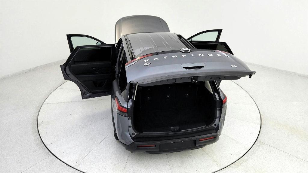 used 2024 Nissan Pathfinder car, priced at $33,299