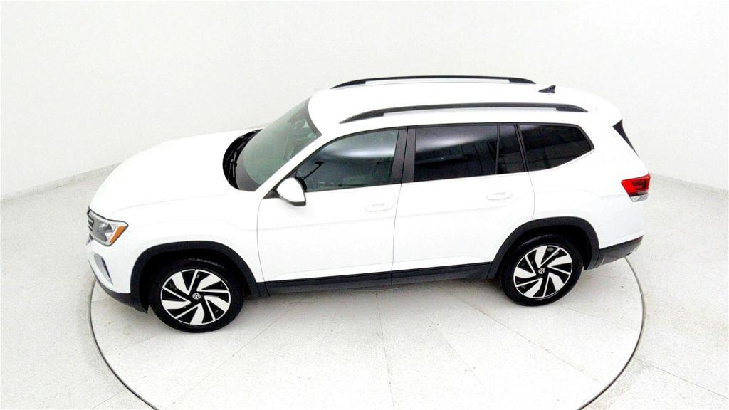 used 2024 Volkswagen Atlas car, priced at $32,999