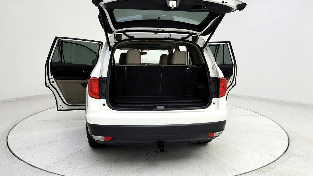 used 2018 Honda Pilot car, priced at $19,991