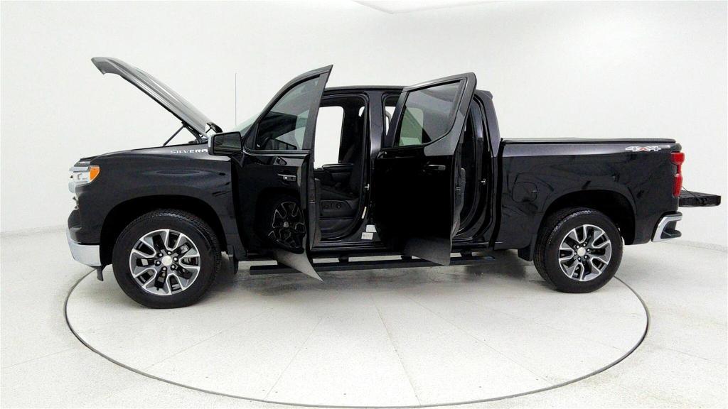 used 2023 Chevrolet Silverado 1500 car, priced at $39,599