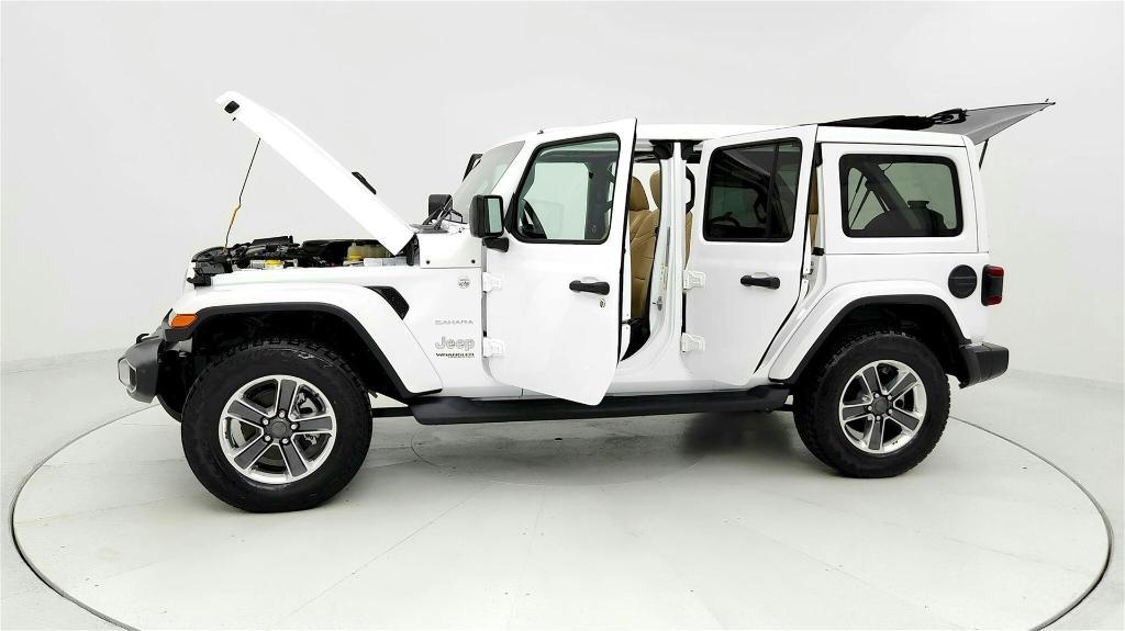used 2018 Jeep Wrangler Unlimited car, priced at $25,991