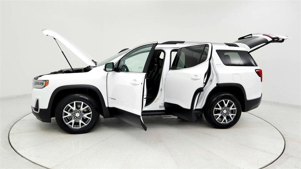 used 2023 GMC Acadia car, priced at $26,686