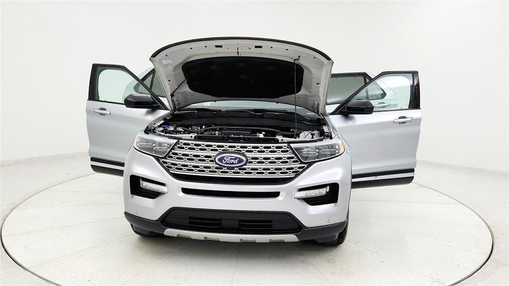used 2024 Ford Explorer car, priced at $29,872