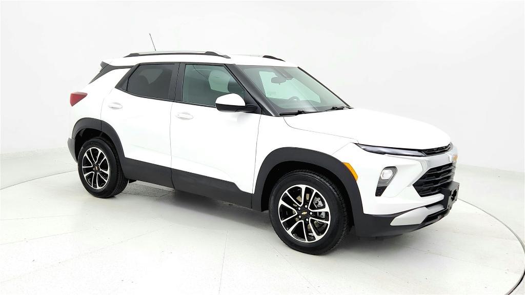 used 2024 Chevrolet TrailBlazer car, priced at $21,316