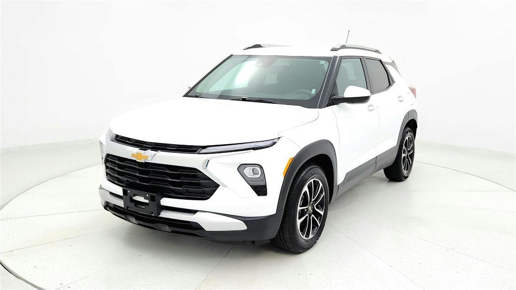 used 2024 Chevrolet TrailBlazer car, priced at $21,316