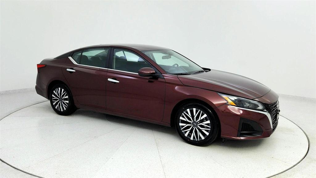 used 2023 Nissan Altima car, priced at $20,465