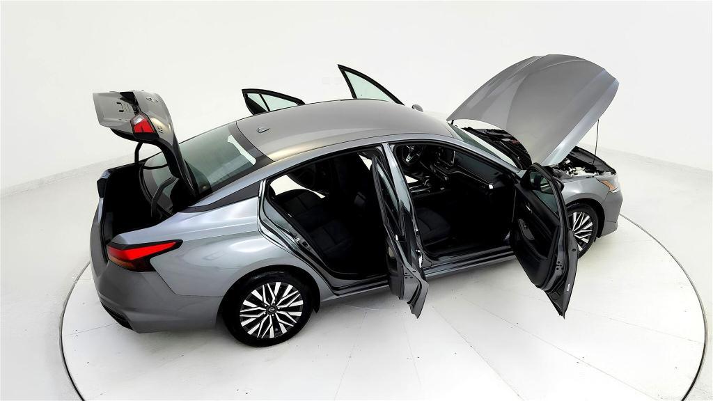 used 2023 Nissan Altima car, priced at $21,066
