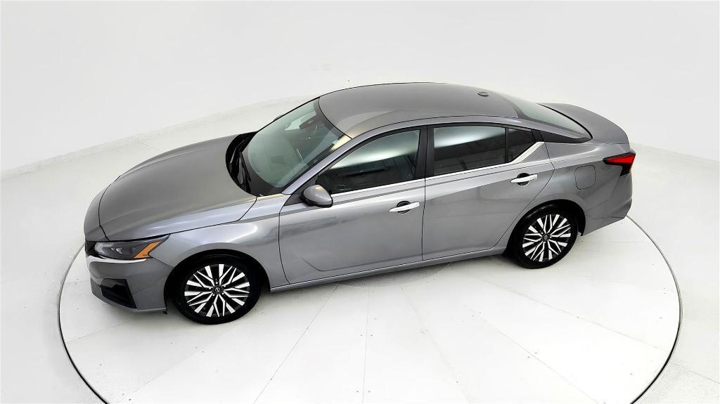 used 2023 Nissan Altima car, priced at $21,066